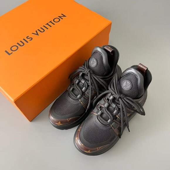 Louis Vuitton Archlight Monogram Women’s Sneaker - Picture 1 of 9